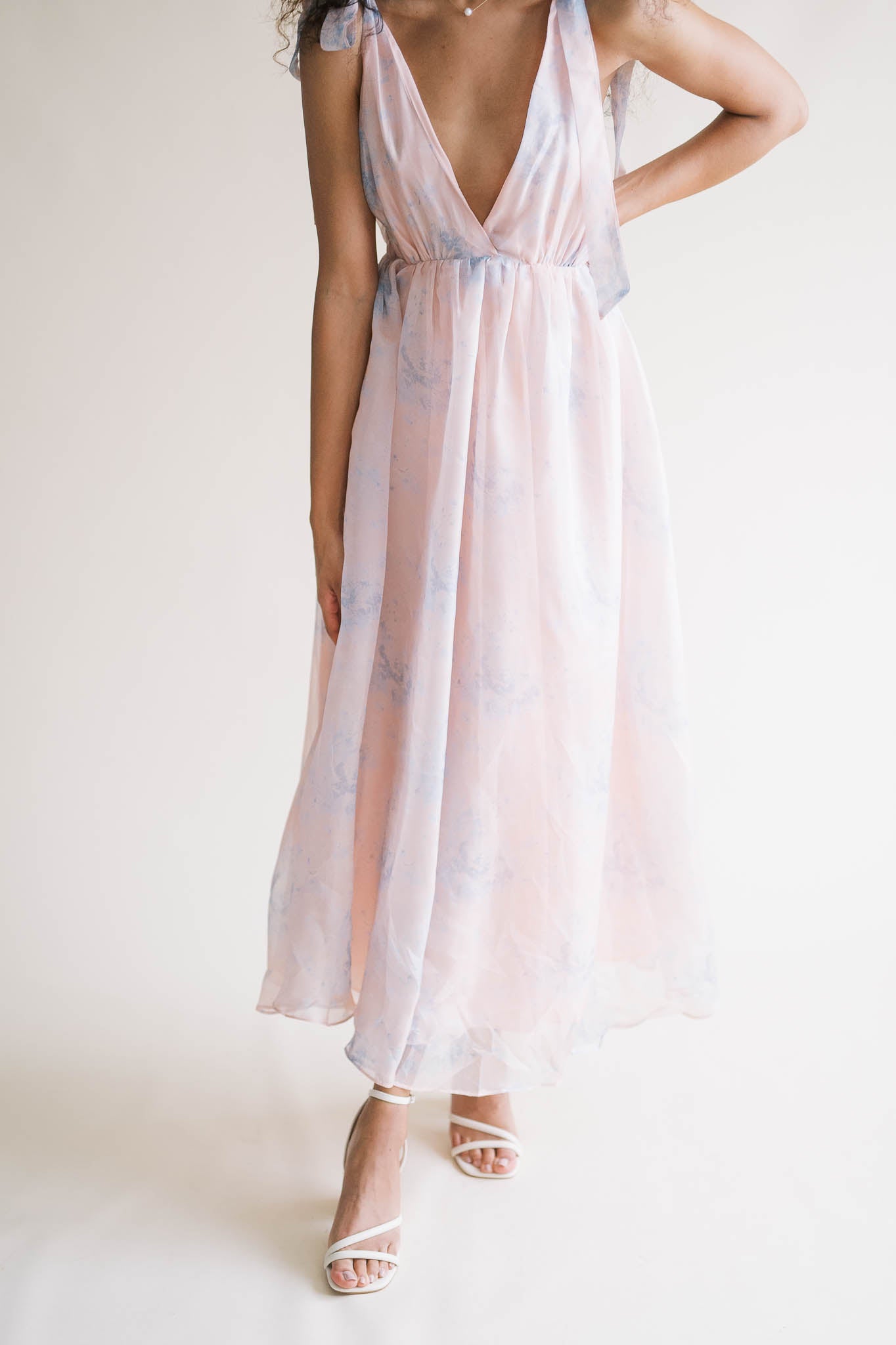Alice Midi Dress with Bow Sleeves