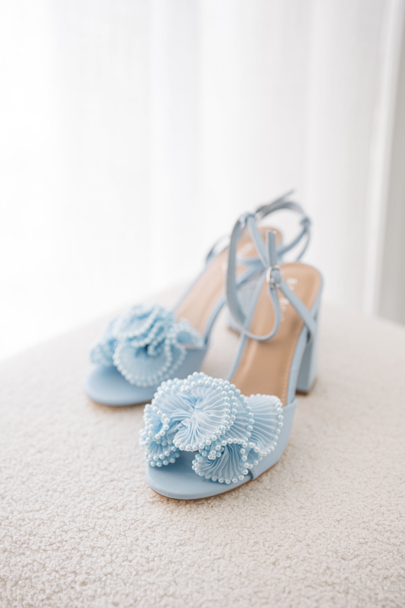 Liberty Pearl Bow Heel – Little White Dress - Main Image