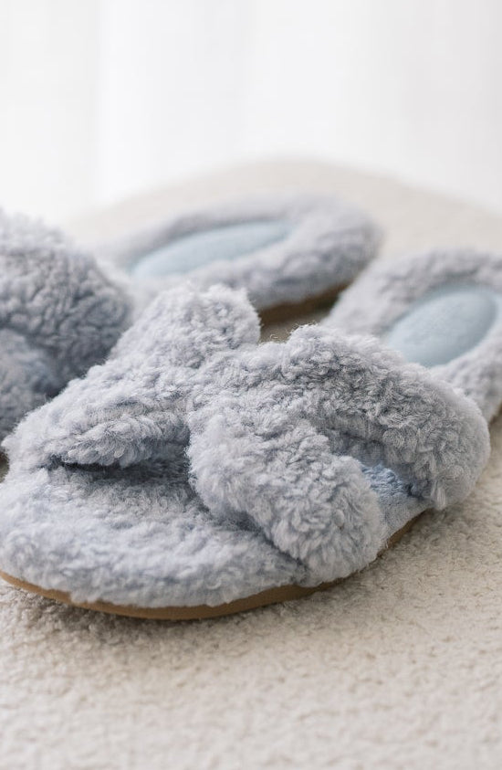 Cecilia Fuzzy Slippers