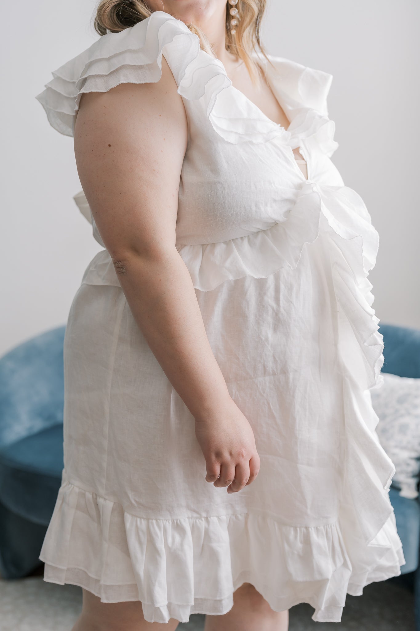PLUS V-Neck Ruffle Tie Linen Mini Dress