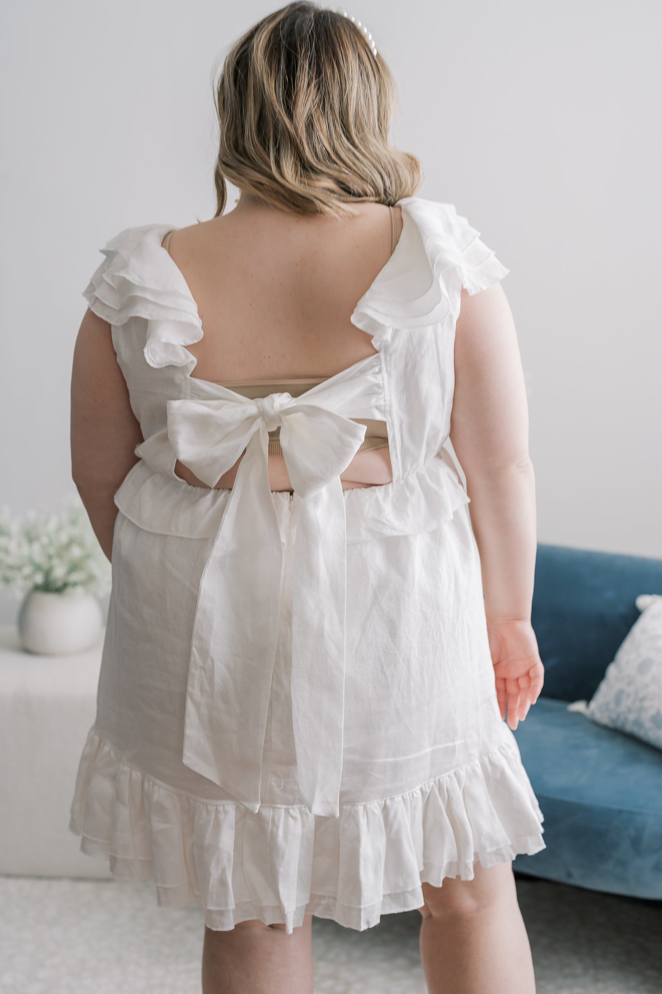 PLUS V-Neck Ruffle Tie Linen Mini Dress