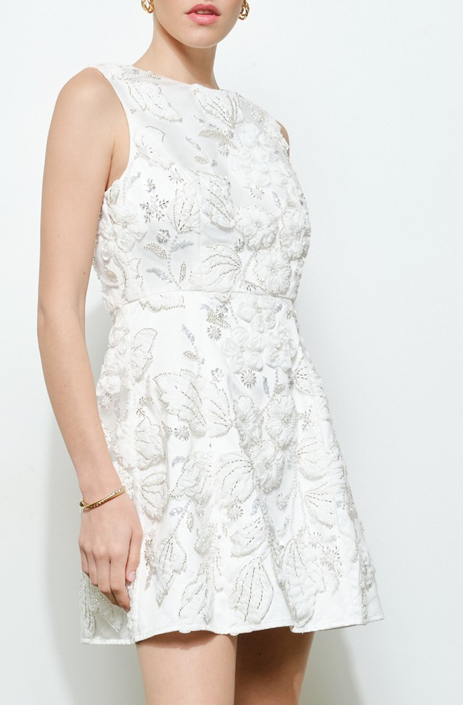 Floral Lace Pearl Embellished Mini Dress M Floral Lace Pearl Embellished Mini Dress M