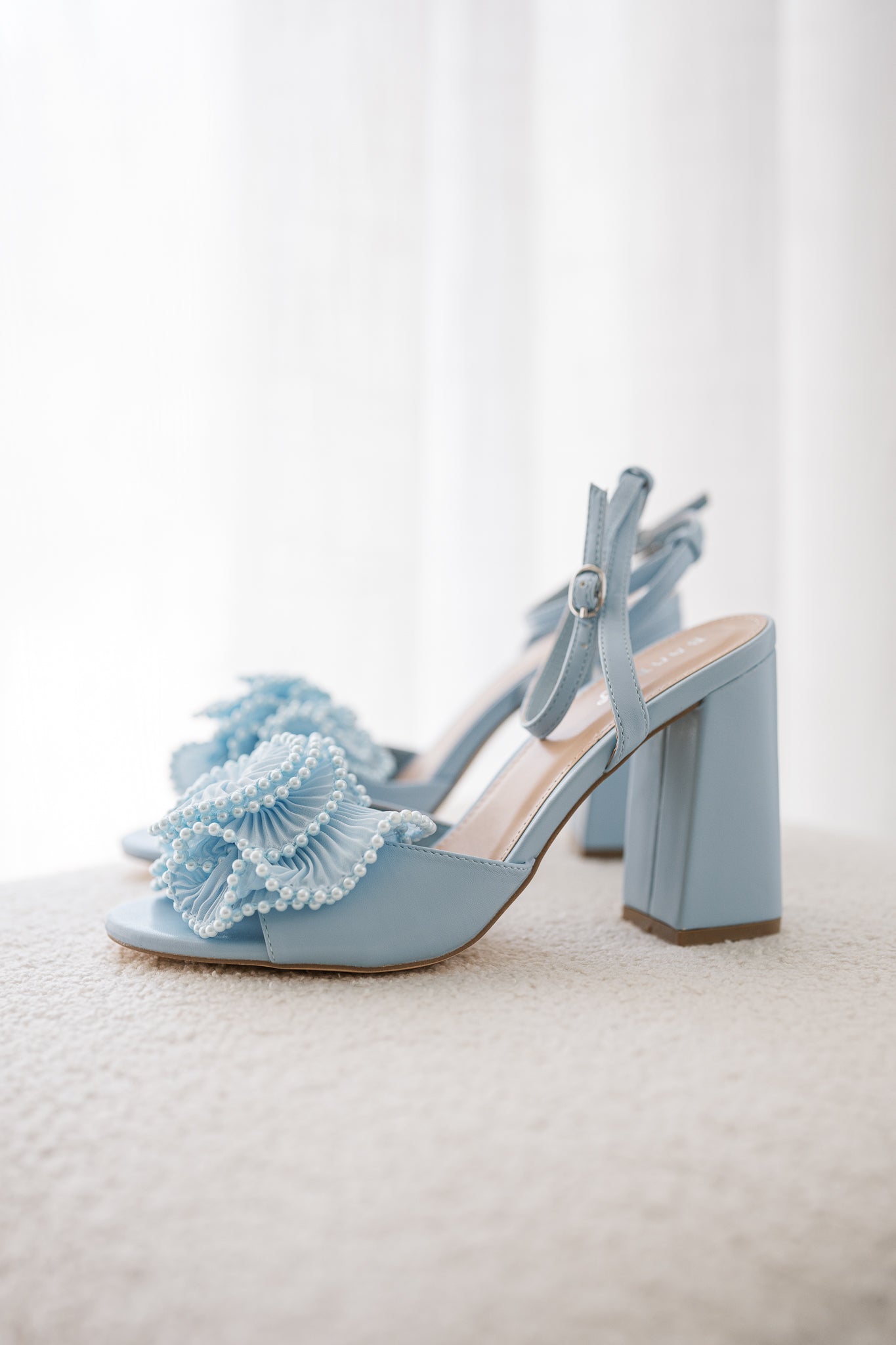 Liberty Pearl Bow Heel