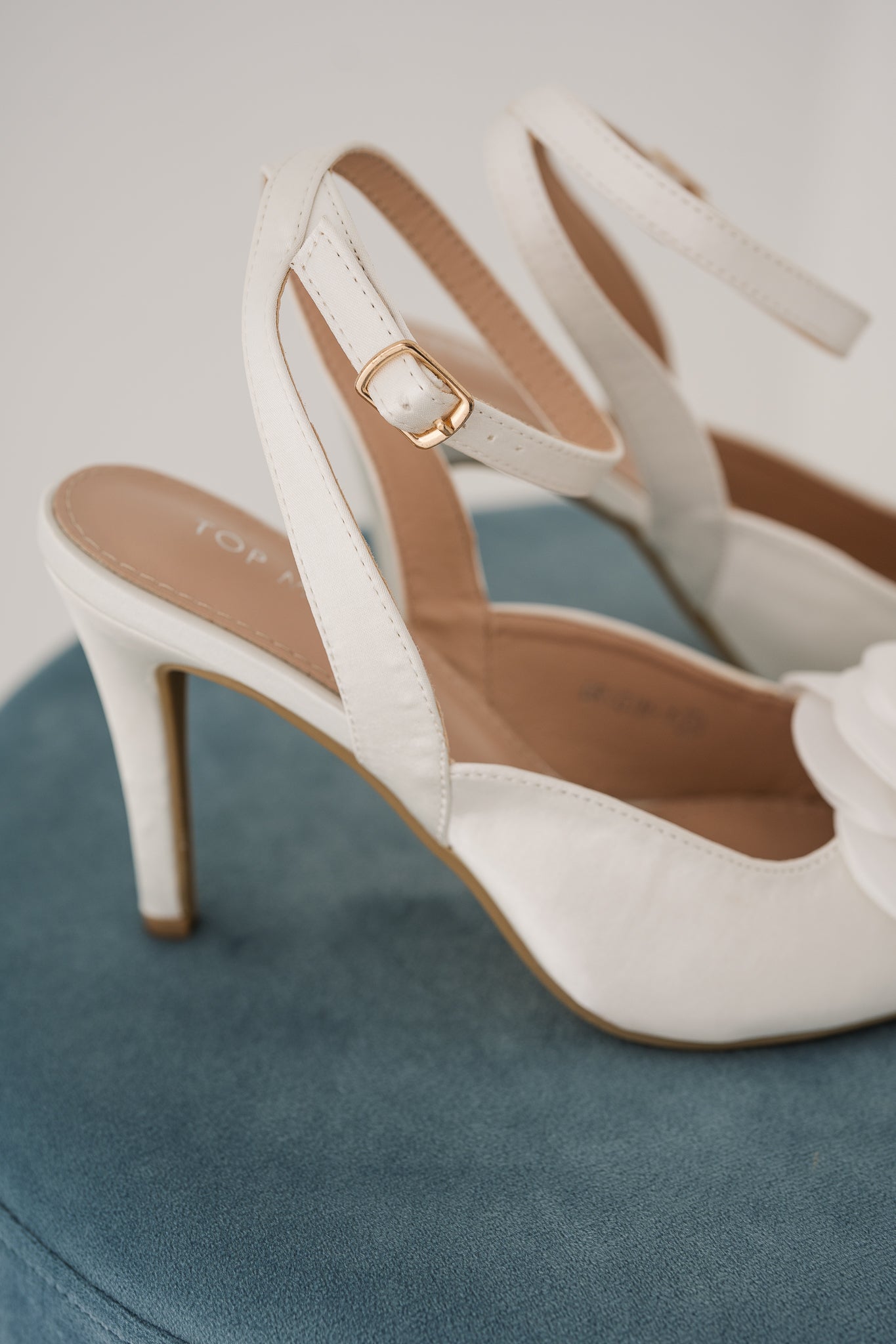 Ricki Heels â Little White Dress