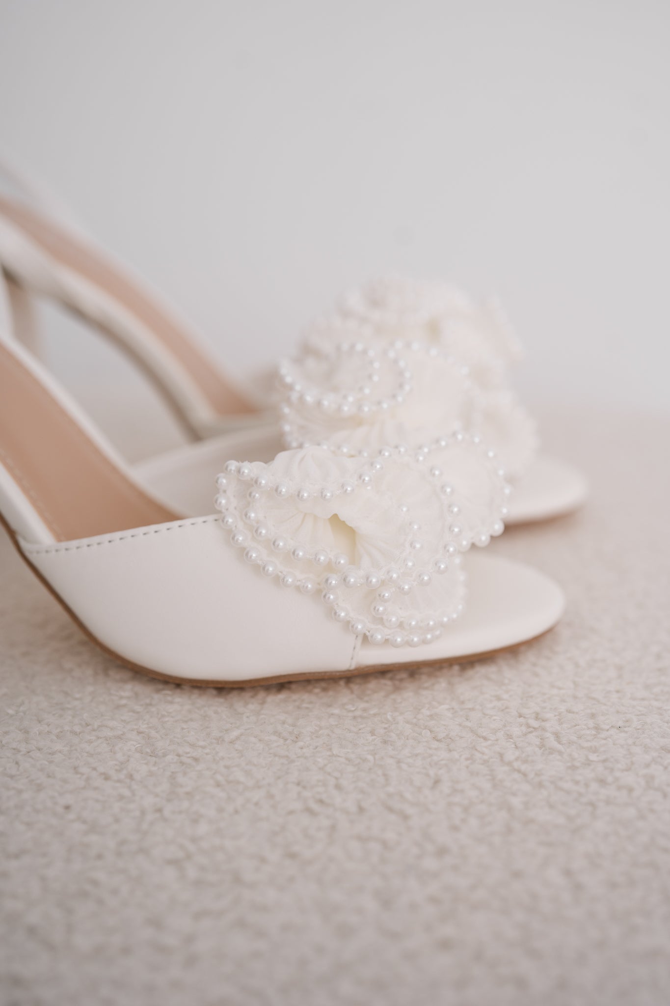 Liberty Pearl Bow Heel